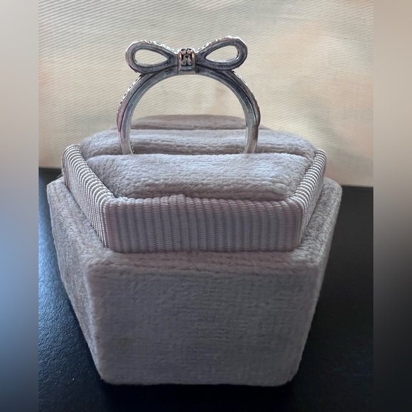 PANDORA BOW RING🎀💍 - Picture 2 of 3